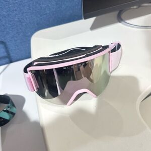 Blenders Women's Ski Goggles - light pink